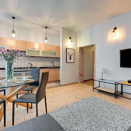 Flats For Rent - Ogarna Old Town Appartamento Danzica Esterno foto